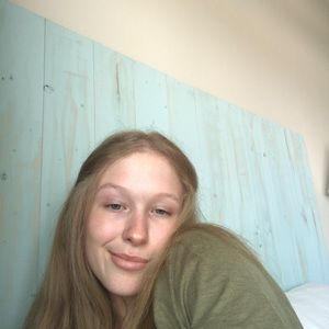 Meet your Posher, Karlea